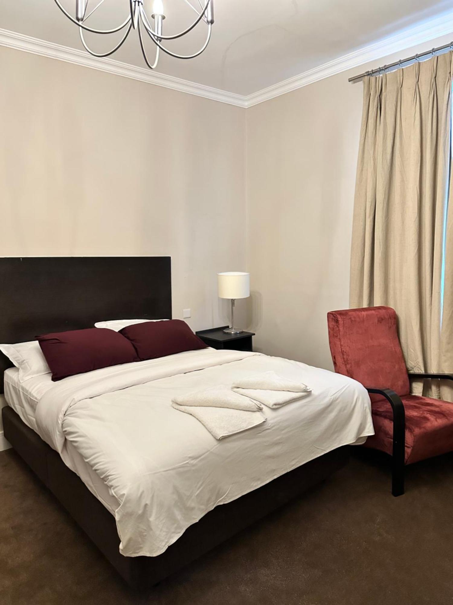 Green Ariana Hotel - Near Wembley And Central Лондон Экстерьер фото